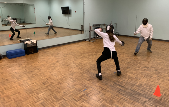 Fencers bout in Florentine style